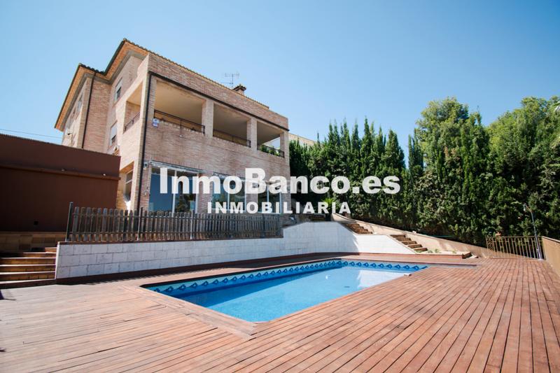 Foto be4af5cf-d5ec-4a0c-b1e3-4ca235219333. Chalet casa / chalet en venta de 450 m2 en Sierra Perenchiza-Cumbres de Calicanto-Sto Domingo Chiva