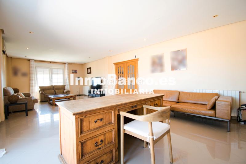 Foto e3a28fc4-012c-40f1-8c4e-f5dbe6777f3a. Chalet casa / chalet en venta de 450 m2 en Sierra Perenchiza-Cumbres de Calicanto-Sto Domingo Chiva