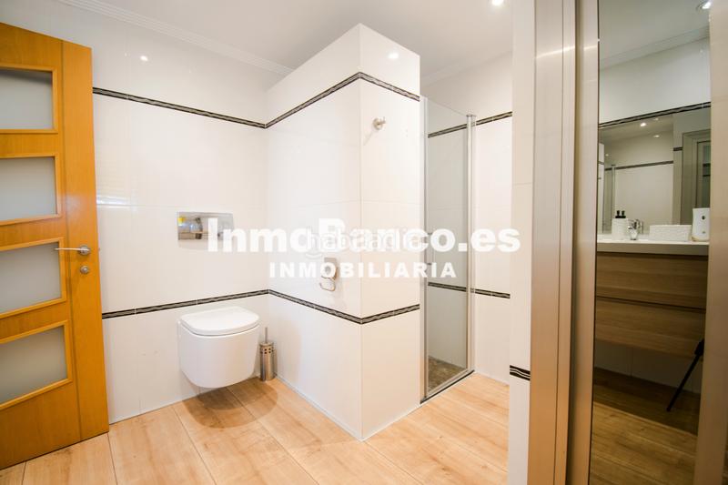 Foto 2dcb9f28-d9a5-463d-b7d0-f5c36e2b2740. Chalet dans calle paiporta 12 dans Cumbres de Calicanto Torrent