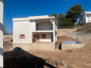 Chalet  Carrer vila joiosa 11. Chalet totalmente reformado a estrenar!!!!!