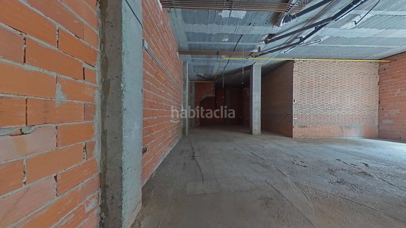 Foto 28b43b10-3666-4d98-9984-9825335596c1. Local commercial dans carrer riu vinalopo 4 dans Aldaia