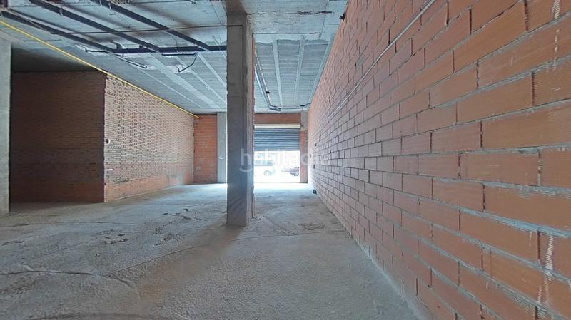 Foto ba8baaa6-5567-45bd-864e-d617f6f85443. Local commercial dans carrer riu vinalopo 4 dans Aldaia