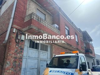 Casa in Avenida del salvador 4. Ocupada no se puede visitar ni hipotecar, sin comisión de agenci