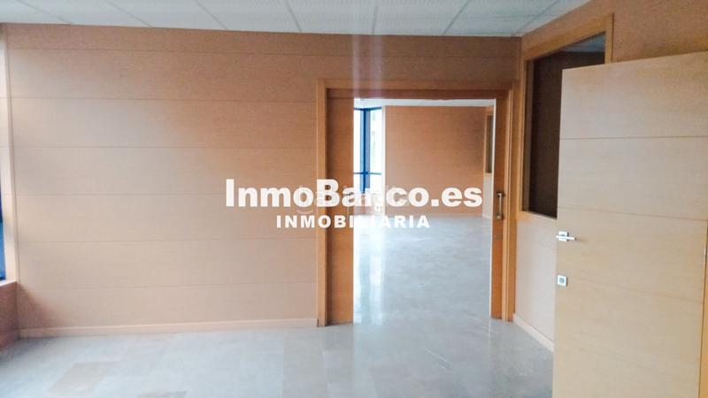 Foto 2c65a653-e178-473f-b722-00cabc235d99. Büro in calle miguel hernández 1 in Turís