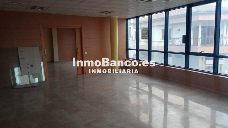 Foto 656b954e-d24c-43c0-aa14-25951866efbd. Büro in calle miguel hernández 1 in Turís