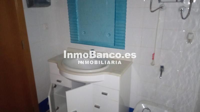 Foto 733e3424-ba9b-4a7b-aeb4-4697d8db9e67. Büro in calle miguel hernández 1 in Turís