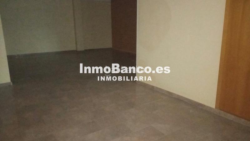 Foto 8d32597a-8186-46cf-b559-a2c7a3d22b0b. Büro in calle miguel hernández 1 in Turís