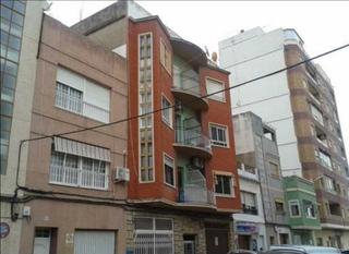 Appartement  Carrer muñoz degraín 103. Ocupado, no se puede visitar ni hipotecar