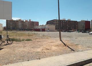 Terreny residencial a Carrer de paiporta 32. Sin comisión de agencia