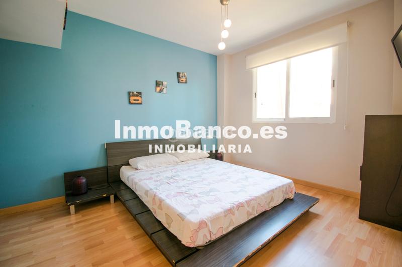 Foto 2ff41ee2-f78c-4512-a58e-1fa8f55f71f2. Chalet in carrer la lluna 20 in Cumbres de Calicanto Torrent