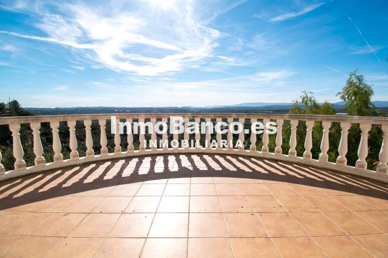 Foto 68937d4e-69a4-44b5-9952-8974ed592f98. Chalet in carrer la lluna 20 in Cumbres de Calicanto Torrent