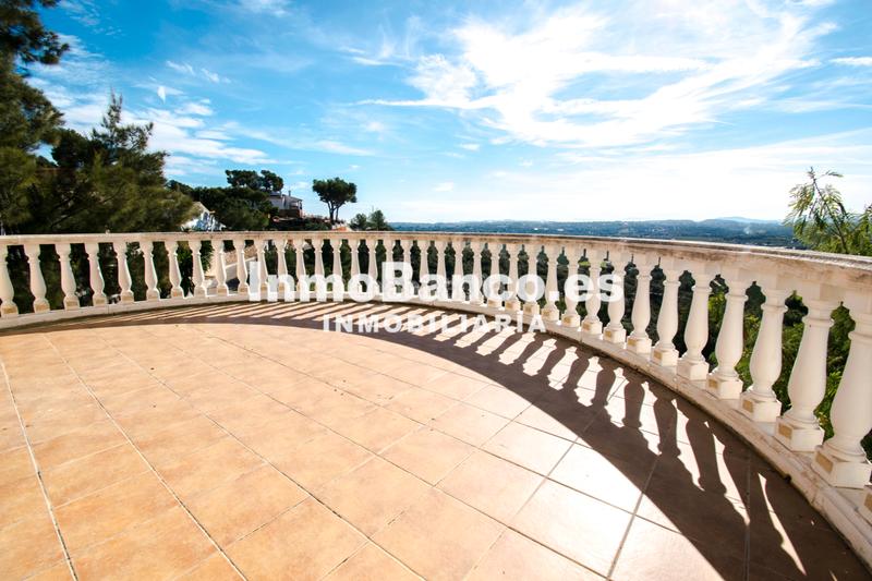 Foto 7ecd0a67-d695-40dc-9aab-0a0488d9c568. Chalet in carrer la lluna 20 in Cumbres de Calicanto Torrent