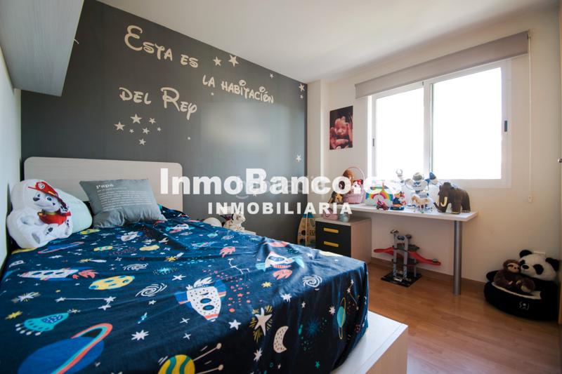 Foto eae29468-0b3c-4646-82e7-b656f2839a52. Chalet in carrer la lluna 20 in Cumbres de Calicanto Torrent