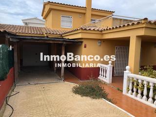 Chalet  Colònia motor del vicari. Subasta comercial sin comisión de agencia