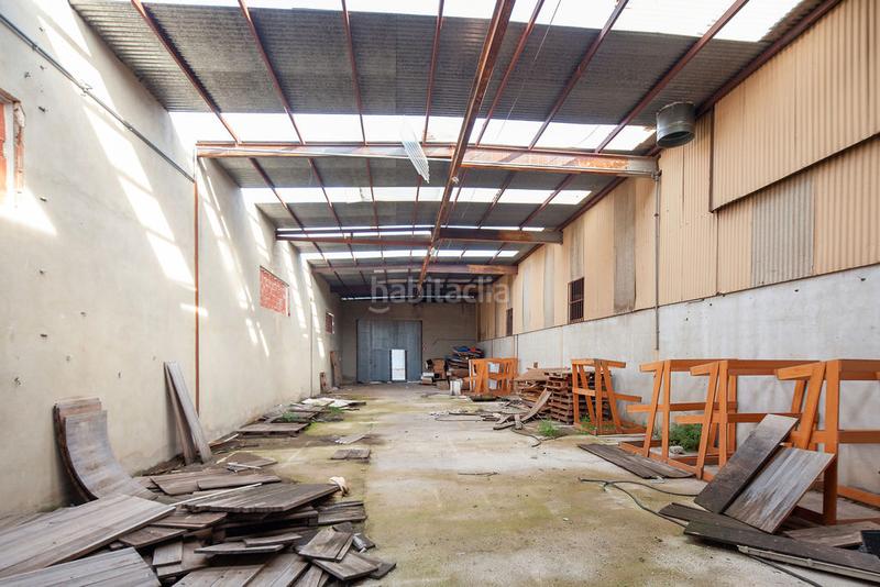 Foto 07cbc512-759d-4cdd-bb58-0e62db3bafac. Fabrikhalle in i-5 albaida pol-10 88 in Xàtiva