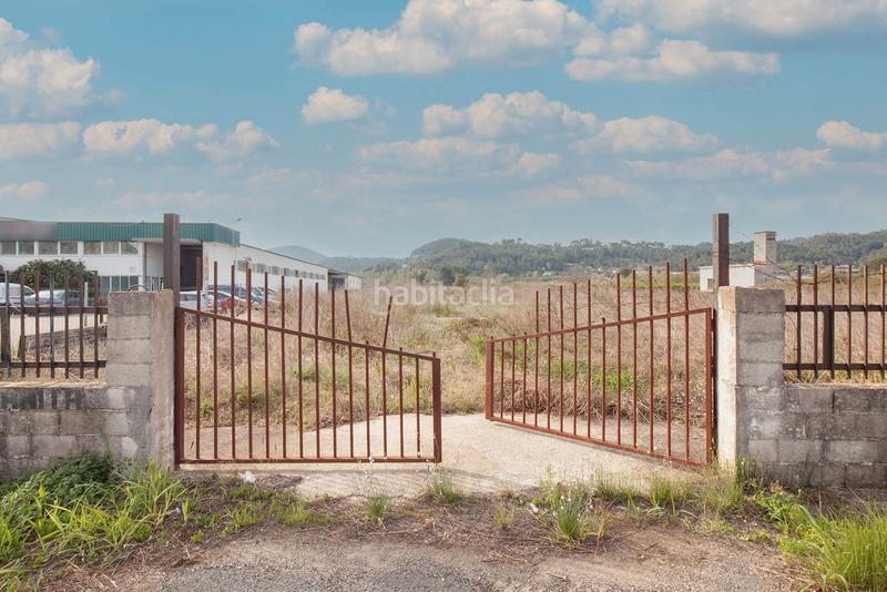 Foto d907d4ca-17eb-46de-a99c-2117ccf15895. Fabrikhalle in i-5 albaida pol-10 88 in Xàtiva