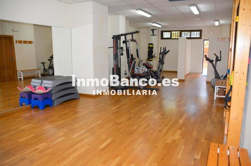 Foto 4db0c1ee-4116-4908-ba11-a1b49210eddd. Location appartement avec chauffage parking piscine dans Valencia