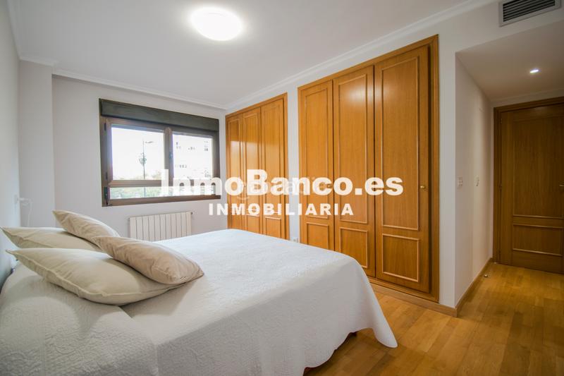 Foto f0262be3-2a2a-4898-bcae-1b94644b22bd. Location appartement avec chauffage parking piscine dans Valencia