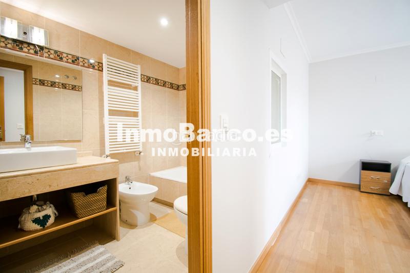 Foto 31256524-7168-477f-95d4-a011cfd71941. Miete etagenwohnung mit heizung parking pool in Penya-Roja - Avda. Francia Valencia