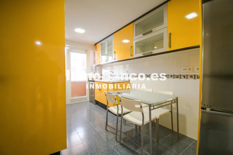 Foto b830359a-adc8-4777-94a8-83e3a06dad28. Rent flat with heating parking pool in Penya-Roja - Avda. Francia Valencia