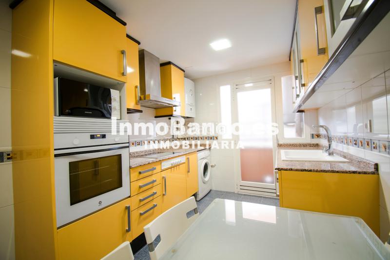 Foto e4c2378b-6a02-418b-83ec-128dbb2552ea. Rent flat with heating parking pool in Penya-Roja - Avda. Francia Valencia