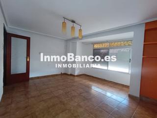 Pis a Carrer de sant roc 50. Sin comisión de agencia, subasta comercial