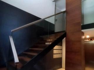 Local Comercial en Carrer del Literat Gabriel Miró 17