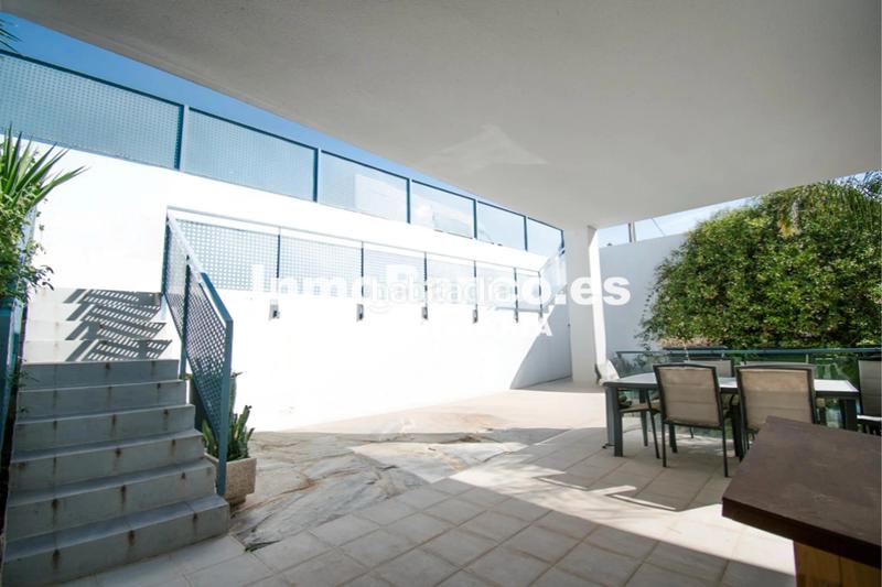 Foto c5078f00-71f9-4ea8-8c33-b6a5dbf6e789. Xalet a avenida del rio turia 297 a Sierra Perenchiza-Cumbres de Calicanto-Sto Domingo Chiva