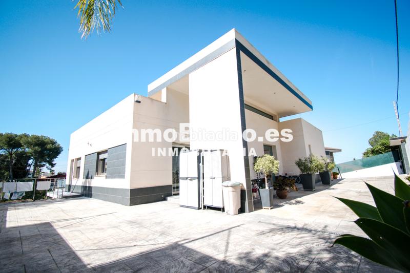 Foto 5809eab7-05c1-49b4-9299-cf04face8c87. Chalet dans calle río jarama - santo domingo 91 dans Chiva