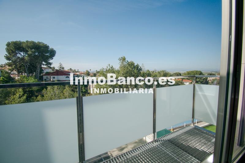 Foto b3755f78-b7a3-4e95-9e55-09a728f2422e. Chalet dans calle río jarama - santo domingo 91 dans Chiva