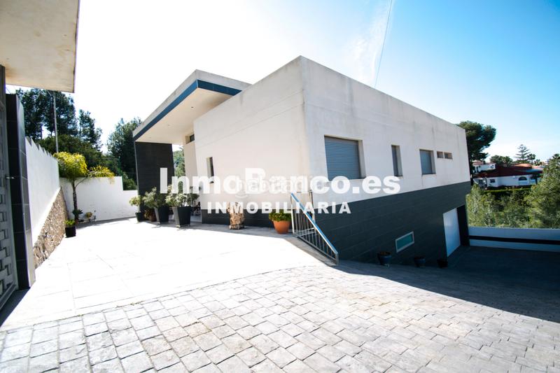 Foto f374a473-075b-41cb-ab76-5353fa99a8da. Chalet dans calle río jarama - santo domingo 91 dans Chiva