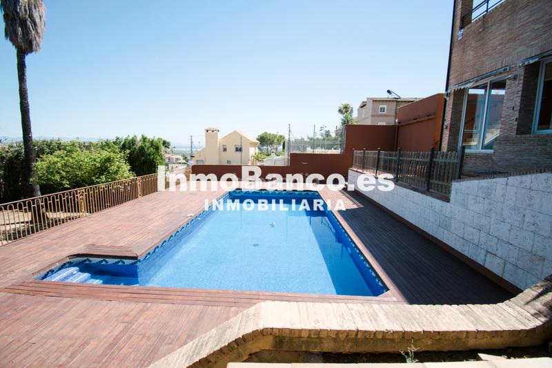 Foto 507299bc-a70c-46c0-9e1f-447ea57e321a. Chalet avec cheminée chauffage parking piscine dans Chiva