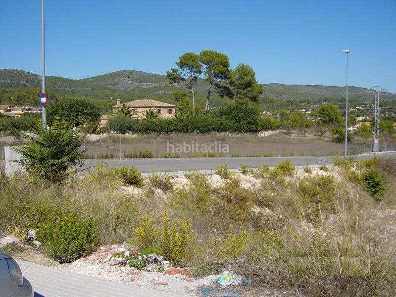 Foto d4cf11d1-ef6f-4f29-9ccb-b68c45283f8e. Residential plot in carrer de l'alegria 22 in Olleria (l´)