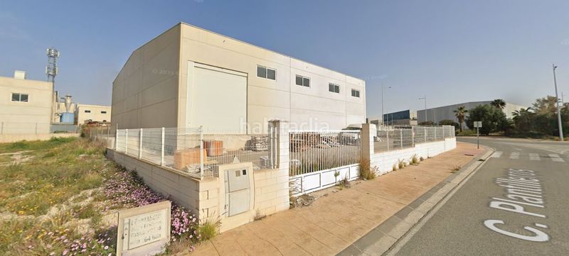 Foto b34372a2-aeb2-4061-a4b8-509238be299f. Nau industrial a calle modelistas 12q a Campo Alto-Club de Campo Elda