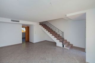 Casa adossada a Carretera convent 44