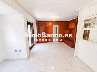 Appartement à Carrer sant antoni 92. Sin comisión de agencia, tenemos llaves , ven a visitarlo