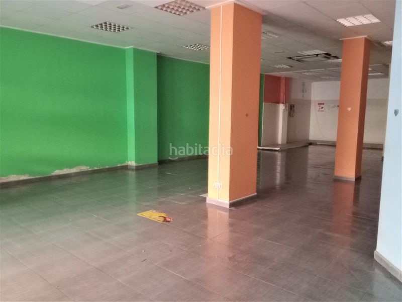 Foto 536e8939-56c4-4530-bce6-01c0cffc43b7. Local comercial a calle del cosmógrafo ramirez 12 a Xàtiva