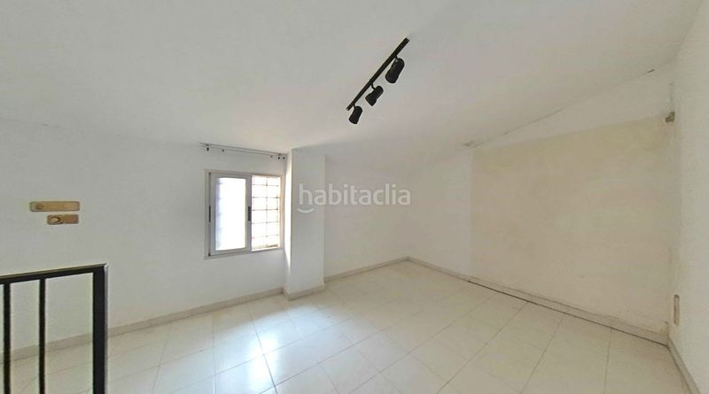 Foto 3057c0b8-55e0-4867-8a4e-536ce63b568f. Edifici a carrer major 3 a Tavernes de la Valldigna