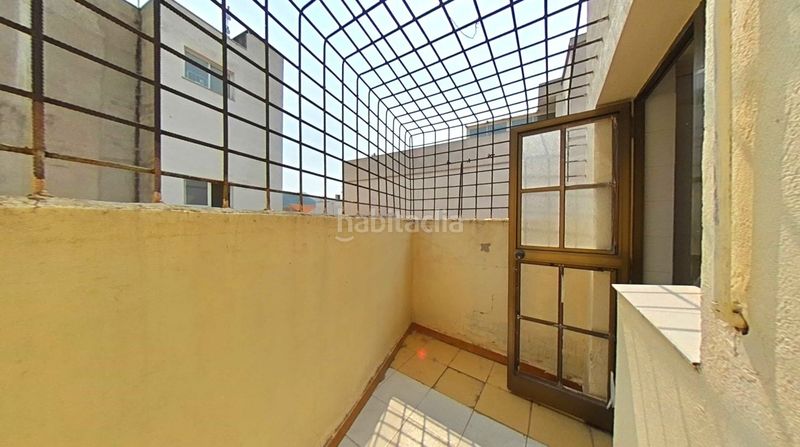 Foto 3ace0488-02c2-4ef3-9a3c-24257c09dfdf. Edifici a carrer major 3 a Tavernes de la Valldigna