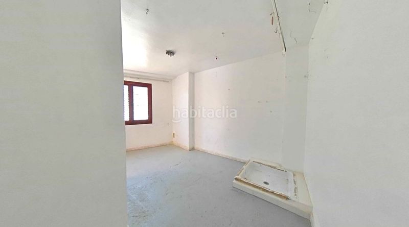 Foto 4d98d723-a306-4fbd-bcfa-084b6f0d7198. Edifici a carrer major 3 a Tavernes de la Valldigna