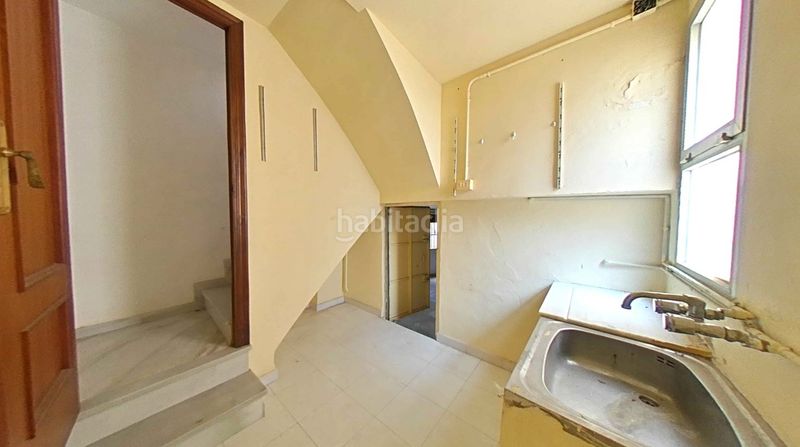 Foto b69f391b-a940-4d3a-bc63-624d51e2475d. Edifici a carrer major 3 a Tavernes de la Valldigna