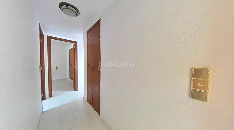 Foto ddaf42e4-866a-4e03-a6ff-7bc6034c5ed4. Edifici a carrer major 3 a Tavernes de la Valldigna