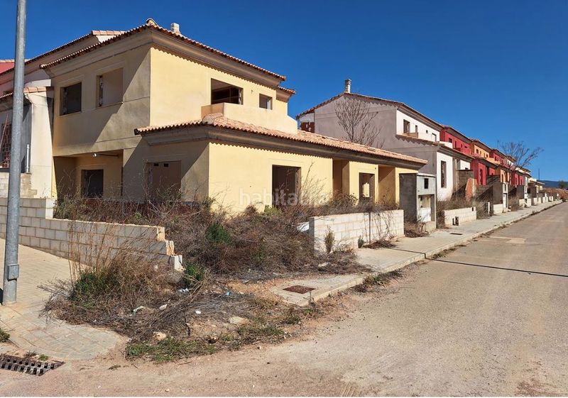 Foto 0904eb92-4774-435b-9829-09d0a546d7cc. Edifici a calle murillo 22 a Caudete de las Fuentes
