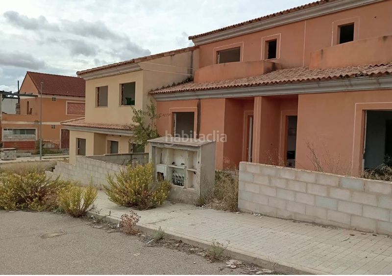 Foto efe3ba0c-b988-4ea5-b42a-546d07669c8b. Edifici a calle murillo 22 a Caudete de las Fuentes