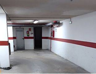 Posto auto in Avinguda reis catòlics 24. Sin comisión de agencia