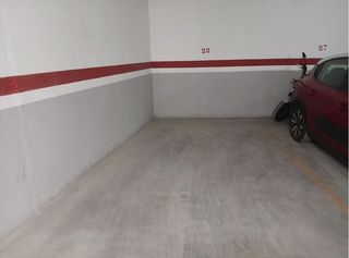Aparcament cotxe a Carrer marines 1. Sin comisión de agencia