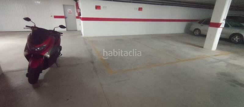 Foto f310ba05-3e67-4548-bf53-f7b4334d094c. Aparcament cotxe a carrer dels serrans 73 a Algemesí