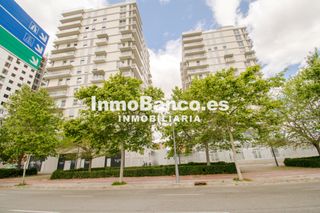 Lloguer Pis  Carrer d'antonio ferrandis. Residencial con piscina y zona comunes