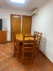 Etagenwohnung  Barri omet grup sant franc. Piso en planta baja con terraza
