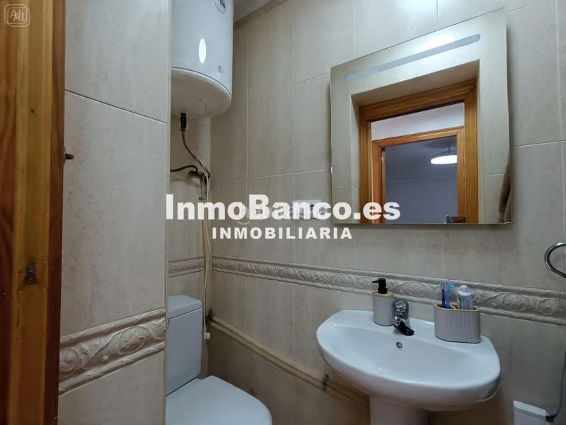 Foto 4f537314-650a-4fa6-995a-3f0fd6632757. Pis a Picassent